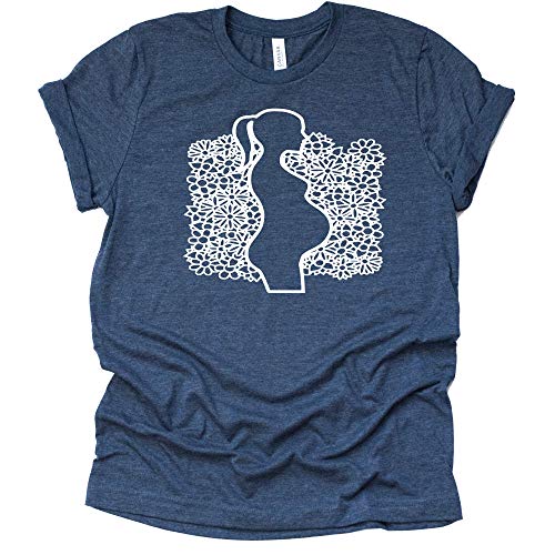 Mom Mandala Shirt - Stylish Pregnancy Announcement Tee